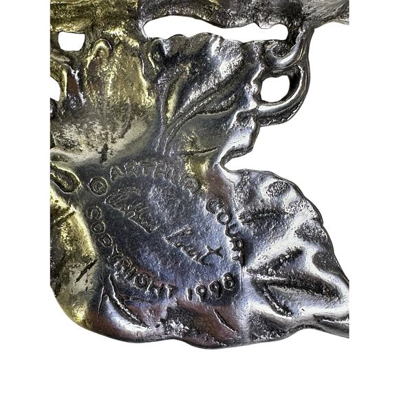 Arthur Court Vintage 1998 Retired 'Grapevine' Lattice Casserole Holder-Exquisite - Picture 10 of 10